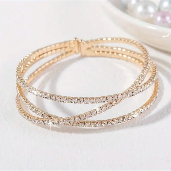 NEW NORDSTROM REVOLVE Gold Double Crystal Studded Bracelet Bangle Cuff Jewelry - Picture 1 of 15